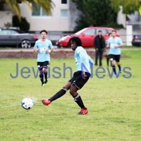 4-5-14. Soccer. North Caulfield Maccabi lost to Beaumaris 1-3. Caulfield Park. Photo: Peter Haskin