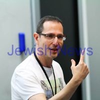 8-6-14. Limmud Oz 2014. "The torah text: fact or fantasy" Tommy Sterling.  Photo: Peter Haskin