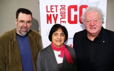 17-5-15. From left: Greg Barton, Suzaane Rutland, Sam Lipski. Book launch of "Let My People Go" at Beth Weizmann. Photo: Peter Haskin 17-5-15. From left: Greg Barton, Suzaane Rutland, Sam Lipski. Book launch of "Let My People Go" at Beth Weizmann. Photo: Peter Haskin