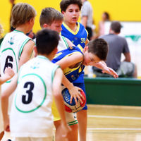 13-2-16. Maccabi Junior Basketball. Maccabi U 12 Spurs def Chadstone Frogs 19-16. Photo: Peter Haskin