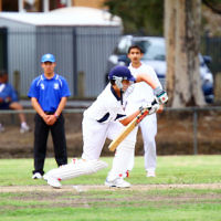 13-3-16. Maccabi U 15 cricket grand final day 1 at Pinewood Oval. Photo: Peter Haskin 13-3-16. Maccabi U 15 cricket grand final day 1 at Pinewood Oval. Photo: Peter Haskin