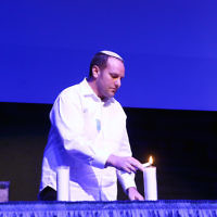 10-5-167. Yom Hazikaron commemoration 2016. Robert Blackwood Hall, Monash University. Photo: Peter Haskin