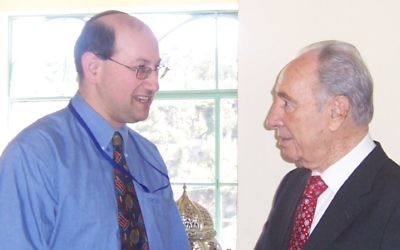 AIJAC’s Jeremy Jones (left) met Shimon Peres in Jerusalem in 2007. AIJAC’s Jeremy Jones (left) met Shimon Peres in Jerusalem in 2007.