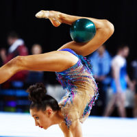 3-6-17. 2017 Australian Gymnastics Championships. Hisense Arena. Junior International Rythmic Gymnastics, Alexandra Kiroi, ball. Photo: Peter Haskin 3-6-17. 2017 Australian Gymnastics Championships. Hisense Arena. Junior International Rythmic Gymnastics, Alexandra Kiroi, ball. Photo: Peter Haskin