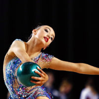 3-6-17. 2017 Australian Gymnastics Championships. Hisense Arena. Junior International Rythmic Gymnastics, Alexandra Kiroi, ball. Photo: Peter Haskin 3-6-17. 2017 Australian Gymnastics Championships. Hisense Arena. Junior International Rythmic Gymnastics, Alexandra Kiroi, ball. Photo: Peter Haskin