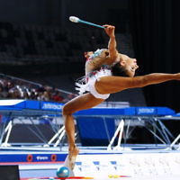 3-6-17. 2017 Australian Gymnastics Championships. Hisense Arena. Junior International Rythmic Gymnastics, Alexandra Kiroi, clubs. Photo: Peter Haskin 3-6-17. 2017 Australian Gymnastics Championships. Hisense Arena. Junior International Rythmic Gymnastics, Alexandra Kiroi, clubs. Photo: Peter Haskin