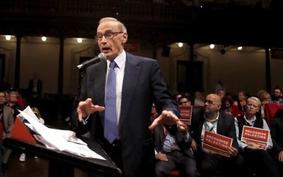 Bob Carr addressing NSW State Labor Conference on Sunday. Photo: AAP Image/Daniel Munoz. Bob Carr addressing NSW State Labor Conference on Sunday. Photo: AAP Image/Daniel Munoz.