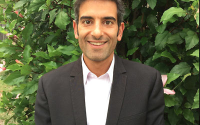 Rabbi Shneur Reti-Waks.