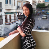 Tahnie Han in Tel Aviv near the Carmel market.
