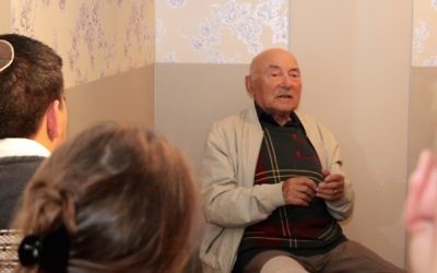George Grojnowski speaking about his experiences. Photo: Shane Desiatnik