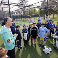 30-9-18. Legendary Jewish batsman Michael Klinger visited Maccabi Junior cricket training at Caulfield Park. Photo: Peter Haskin