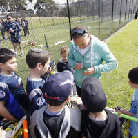 30-9-18. Legendary Jewish batsman Michael Klinger visited Maccabi Junior cricket training at Caulfield Park. Photo: Peter Haskin