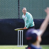 30-9-18. Legendary Jewish batsman Michael Klinger visited Maccabi Junior cricket training at Caulfield Park. Photo: Peter Haskin