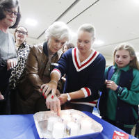 2-5-19. Gen 2 Gen "Braiding us Together" Challah Bake at Caulfield Shule. Photo: Peter Haskin