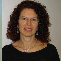 Sue Hampel will be honoured by Emunah Aviv