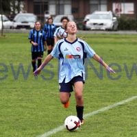 15-5-11. Soccer. Maccabi Women v Box Hill. Photo: Peter Haskin 15-5-11. Soccer. Maccabi Women v Box Hill. Photo: Peter Haskin