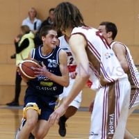 3-7-11. Maccabi Warriors Basketball v Warrandyte. Benji Tamir. Photo: Peter Haskin
