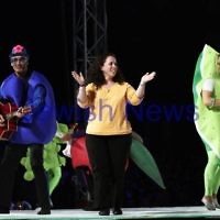 2-12-11. The Wiggles. Tammy Cohen on stage with the Wiggles at the Flemington racecourse in Melbourne singing "Fruit Salad". Tammy won a competition to be the 5th Wiggle. Photo: Peter Haskin 2-12-11. The Wiggles. Tammy Cohen on stage with the Wiggles at the Flemington racecourse in Melbourne singing "Fruit Salad". Tammy won a competition to be the 5th Wiggle. Photo: Peter Haskin