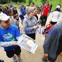 4-12-11. Jewish Aid Australia held there Run for Change day around Melbourne's Botanical Gardens to raise money for creating social change. Photo: Peter Haskin