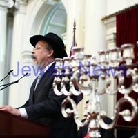Chanukah at Queens Hall, Parliament House 2011. Rabbi Shimon Cowen. Photo: Peter Haskin