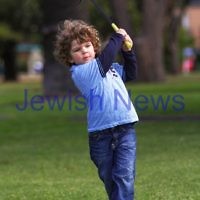 11-10-11. Brodie Silver. 3 yr old golfer. Photo: Peter Haskin