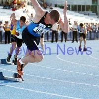 15-4-12. Athletics Australia Nationals at Lakeside Stadium Albert Park. Steve Soloman, defending national 400m champion. Photo: Peter Haskin 15-4-12. Athletics Australia Nationals at Lakeside Stadium Albert Park. Steve Soloman, defending national 400m champion. Photo: Peter Haskin