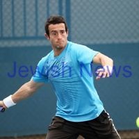 Maccabi Tennis pennent . 26-5-12. Paul Arber. Photo: Peter Haskin