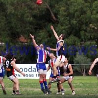 AJAX v Oakleigh. 26-5-12. Photo: Peter Haskin AJAX v Oakleigh. 26-5-12. Photo: Peter Haskin