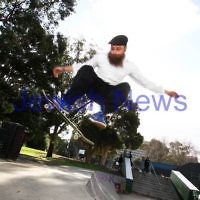 6-6-12. Rabbi and avid skate boader Dovid Tsap taking time out to practice a few moves at the Prahran skate park in Melbourne. Photo: Peter Haskin 6-6-12. Rabbi and avid skate boader Dovid Tsap taking time out to practice a few moves at the Prahran skate park in Melbourne. Photo: Peter Haskin