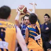 1-7-12. Maccabi Warriors basketball v Mornington. Jason Conway. Photo: Peter Haskin 1-7-12. Maccabi Warriors basketball v Mornington. Jason Conway. Photo: Peter Haskin