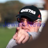 21-7-12. AJAX v Old Brighton at Brighton Beach Oval. Coach Bernie Sheehy addresses players at 3/4 time. Photo: Peter Haskin 21-7-12. AJAX v Old Brighton at Brighton Beach Oval. Coach Bernie Sheehy addresses players at 3/4 time. Photo: Peter Haskin
