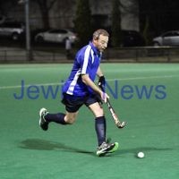 10-9-12. Maccabi veterens hockey defeat Hawthorn in the grand final 2-1. Photo: Peter Haskin