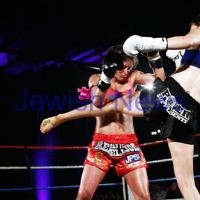 5-10-13. Road to Rebellion 2. Muay Thai boxing at Power House, Albert Park. Tali Silberman (left) v Claire Foreman. Foreman defeats Silberman in unamimous points decision. Photo: Peter Haskin 5-10-13. Road to Rebellion 2. Muay Thai boxing at Power House, Albert Park. Tali Silberman (left) v Claire Foreman. Foreman defeats Silberman in unamimous points decision. Photo: Peter Haskin