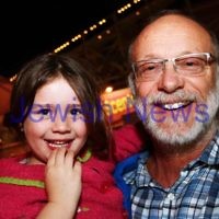 23-9-13. Chabad Youth annual Succot celebration at Luna Park. Photo: Peter Haskin