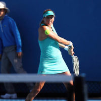 13-1-14. Australian Open.Womens Singles Round 1. Day 1. Shahar Peer (ISR) lost to Monica Niculescu (ROU) 4-6 1-6.  Photo: Peter Haskin