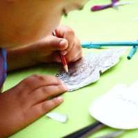 8-12-13. Habayit. Israeli Festival at Beth Weizmann. Kids making hamsas. Photo: Peter Haskin