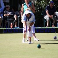 23-2-14. Victorian Jewish Lawn Bowls Championships. Caulfield Park Lawn Bowls Club. Rosemarie Todes watching on as Gabby Cohen bowls during the semi final. Photo: Peter Haskin