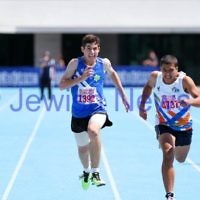 16-2-14. Victorian Junior Athletics Championships. Lakeside Stadium. Asher Marks. Mens U 16 200m. Photo: Peter Haskin