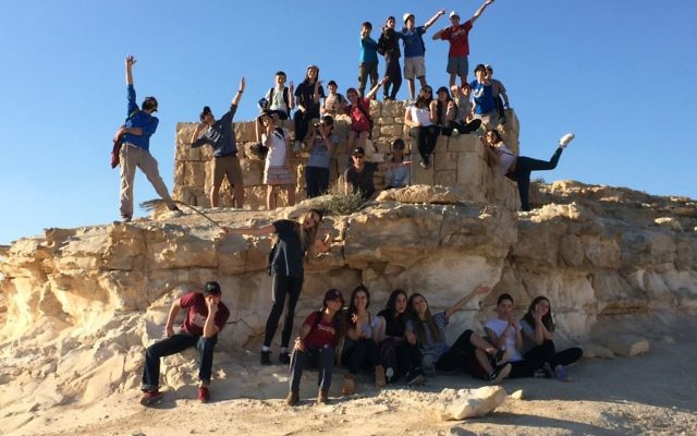 Y2I aims to send 375 students to Israel every year.