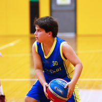 13-2-16. Maccabi Junior Basketball. Maccabi U 12 Spurs def Chadstone Frogs 19-16. Photo: Peter Haskin
