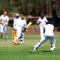 21-2-16. Maccabi Cricket First XI v Burnley. Benjamin Machlin. Photo: Peter Haskin 21-2-16. Maccabi Cricket First XI v Burnley. Benjamin Machlin. Photo: Peter Haskin