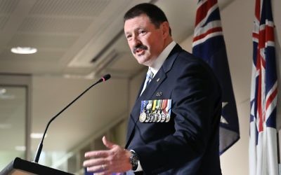 Mike Kelly addressing NAJEX’s ANZAC commemoration event last Sunday. Photo: Noel Kessel