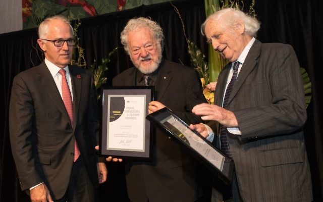 Sam Lipski (centre) and Geoffrey Blainey (right) receiving their awards from Prime Minister Malcolm Turnbull. Photo: Andrew Taylor