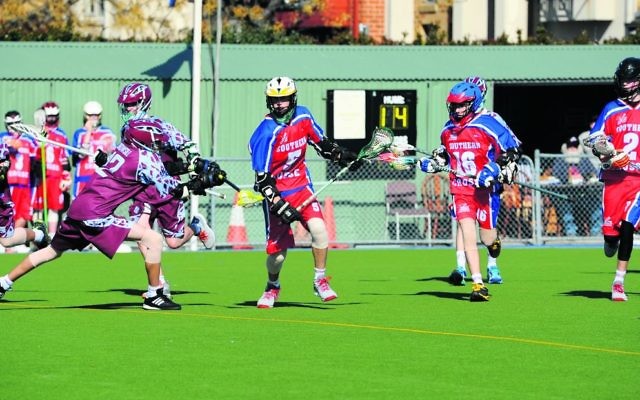 Liam Harari (centre) is in training for the 2017 Asia-Pacific Lacrosse Championship.