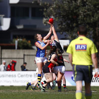 13-8-17. VAFA Women Preliminary Final. AJAX Jackettes were deferated by Old Mentonians 5-6-36 to 5-8-38. Maddy Smart. Photo: Peter Haskin