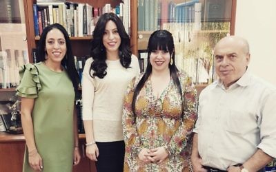 From left to right: sisters Elly Sapper, Nicole Meyer and Dassi Erlich with Jewish Agency chairman Natan Sharansky.
