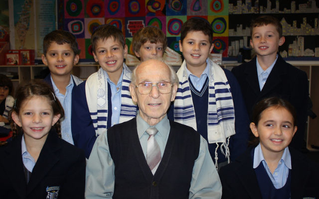 Max Lemberg with Moriah College students in 2011.