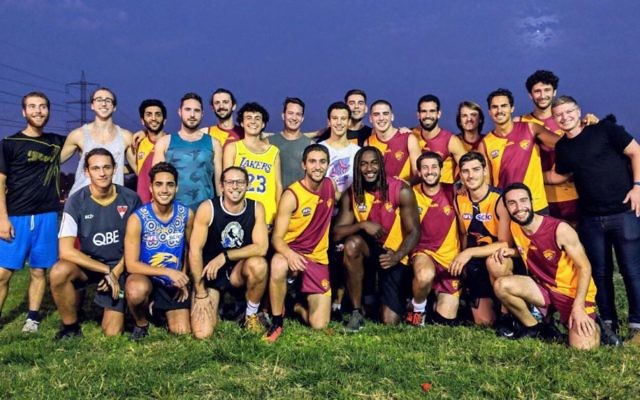 Nic Naitanui (front row) with the Tel Aviv Cheetahs AFL team in Israel recently.
