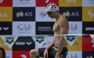 20-year-old
Benno Negri won gold and
silver age division medals at the Australian
Swimming Championships last week.