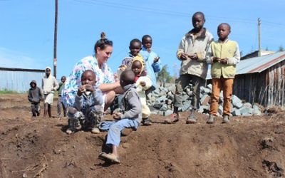 Genna Radnan has
visited Kenya 10
times since 2009,
helping to improve
healthcare and
facilitate education
among women and
children.